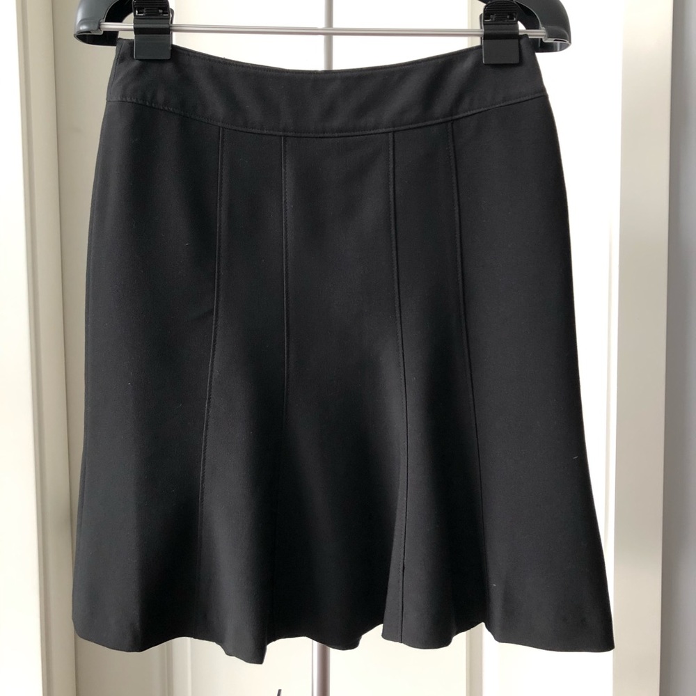 Black flippy or tulip skirt from RW&Co